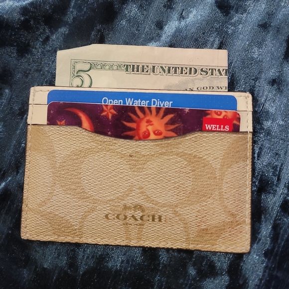 Coach Signature Print Cardholder Wallet - Picture 1 of 2